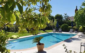 Le Domaine des Mûriers - charme, chic, calme en Provence Côte d'Azur